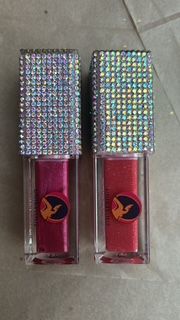 KIT BEAUTÉ DE NOËL ÉDITION LIMITÉE – ÉCLAT, PAILLETTES & FÉMINITÉ ✨🎁